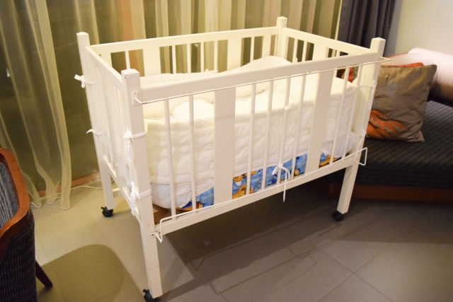 赤ちゃんが寝る寝室に暖房は必要か？
