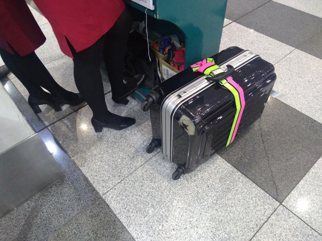 スーツケースベルトを使うメリットは？